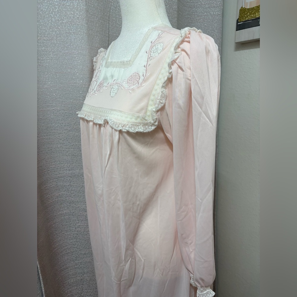 Sara Beth Vintage Nightgown Blush Pink Lace Embroidered Bow Women’s S 90s Dress - Picture 5 of 11
